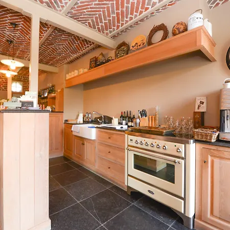 Les Secrets De La Vie Bed & Breakfast Celles (Hainaut)