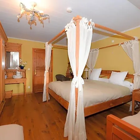 Les Secrets De La Vie Bed & Breakfast Celles (Hainaut)