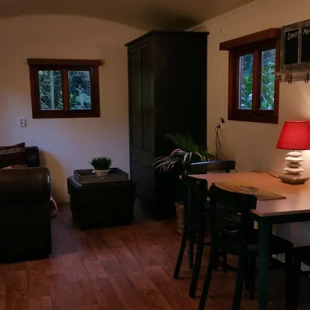 Les Secrets De La Vie Bed and Breakfast